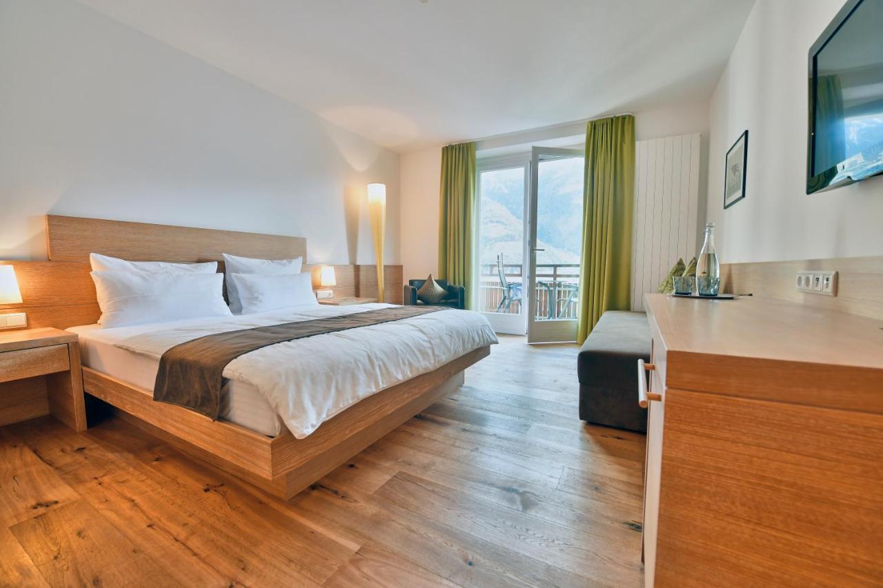 Standard Double Room,1103338794:JPEG