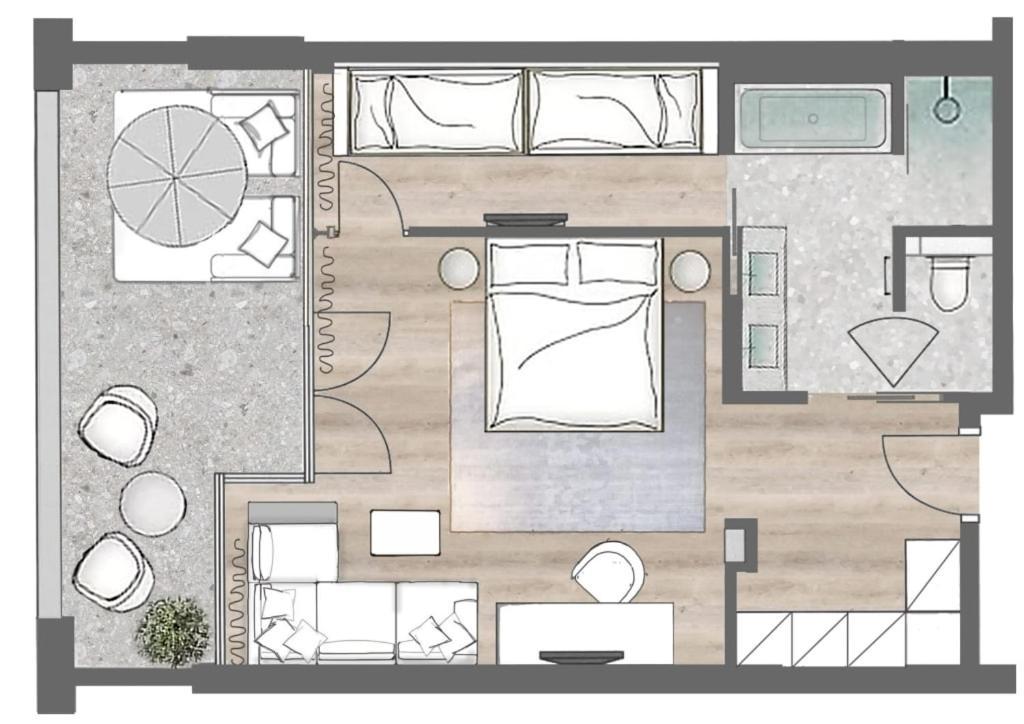 Family Suite Balcony