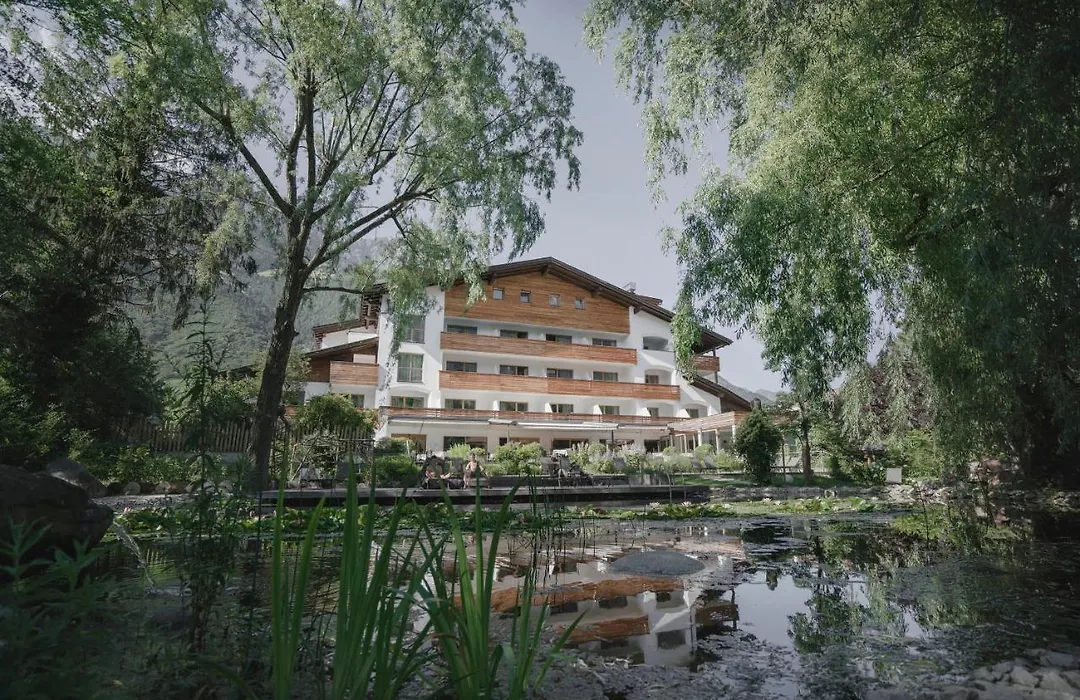 Vegan Hotel La Vimea (Adults Only)-1